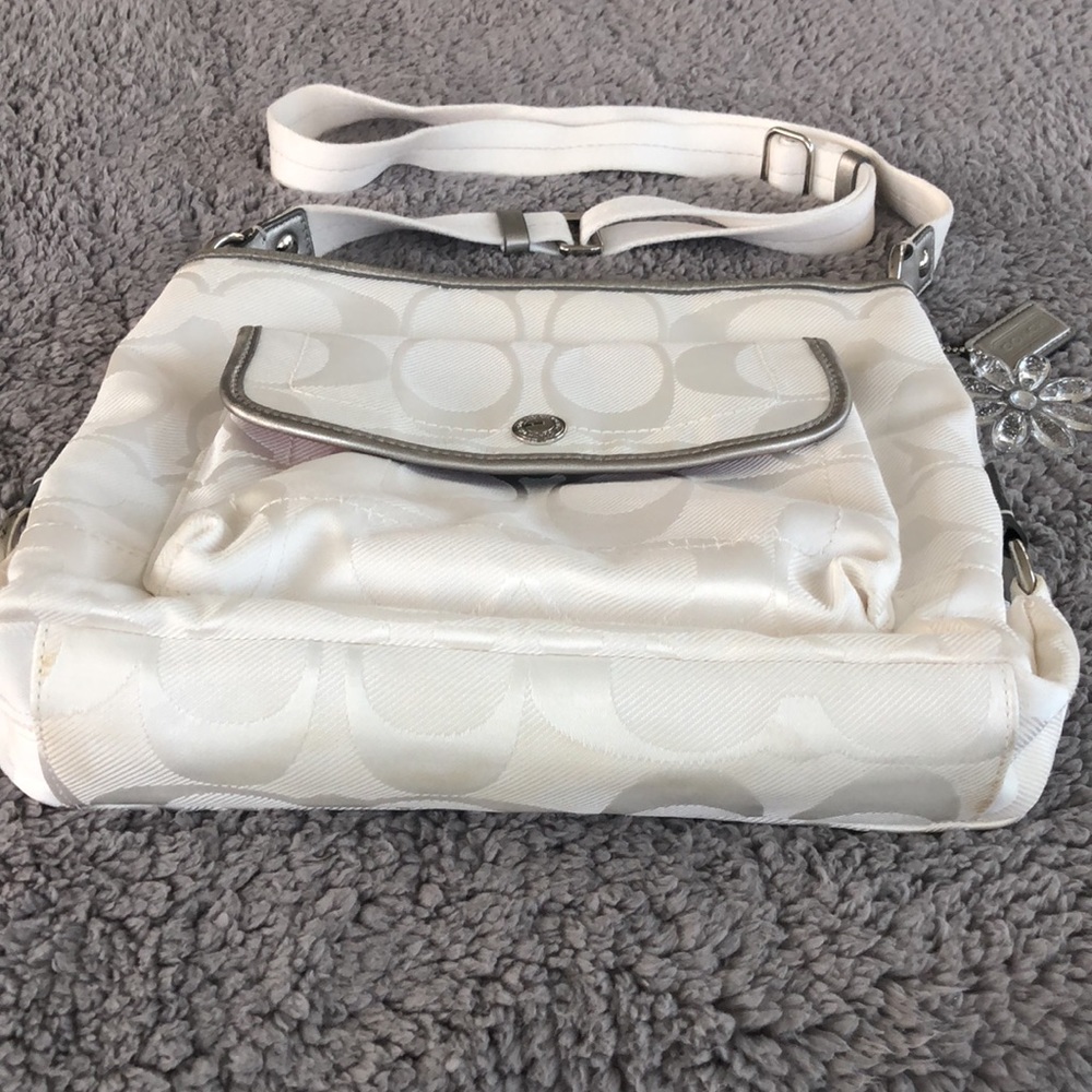 White Coach Signature Fabric Crossbody Handbag - Picture 3 of 9